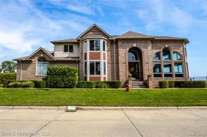 22525 E 10 MILE Road