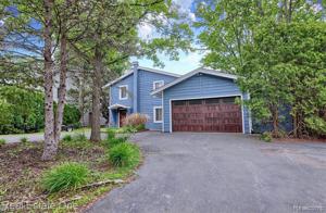 1963 WINDSIDE Drive
