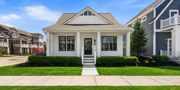400 W Staples Drive