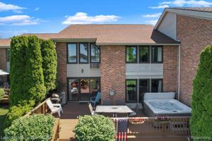 2251 N LONG LAKE Road