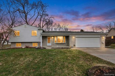 2538 Costa Mesa Road