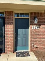 528 RED OAK Court