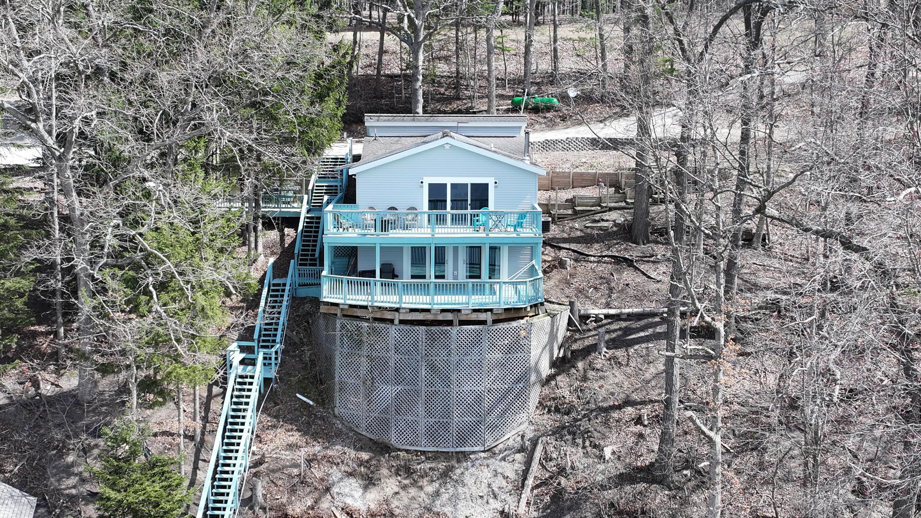 Image 4: DJI_20250411122924_0064_D