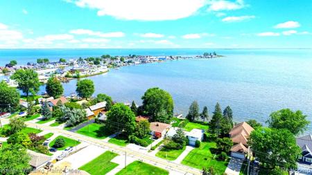 39434 LAKESHORE Drive