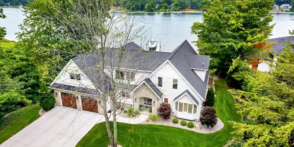 17870 W Spring Lake Road