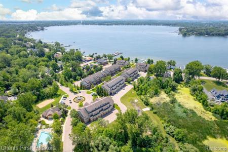 161 E BAY Drive