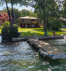 2915 Maple Ridge