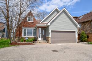 4980 COOLEY LAKE RD