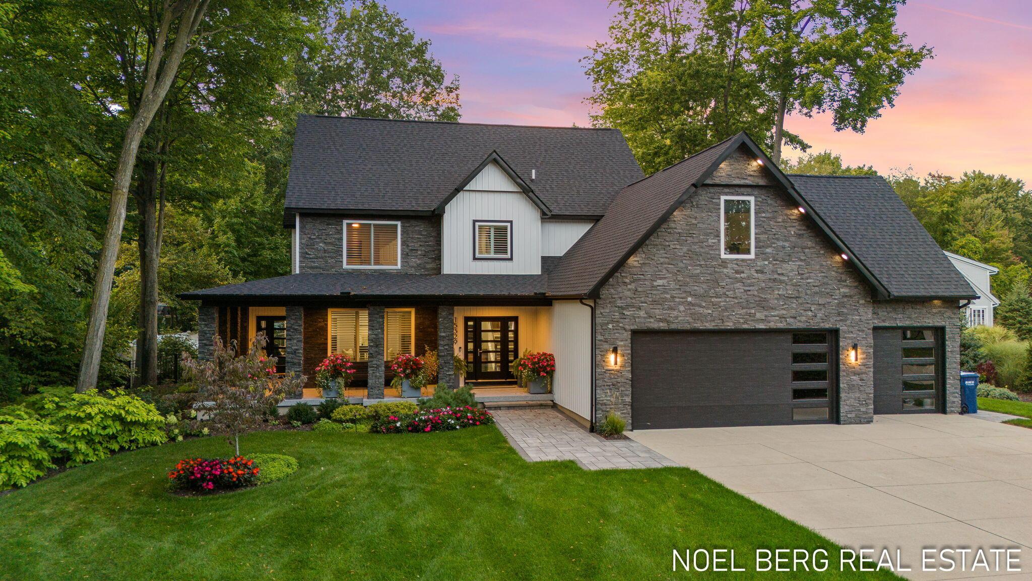 Image 3: 115-web-or-mls-15329-blue-heron-ct