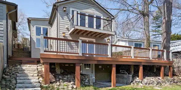561 Bellevue Avenue