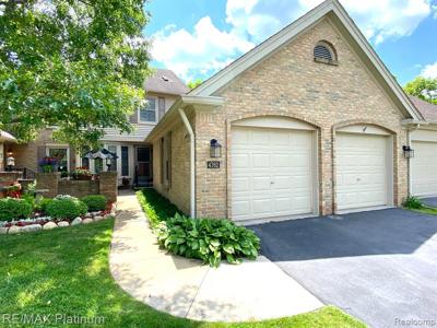 4762 PINE EAGLES Drive
