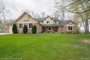 8985 ATTARD Lane