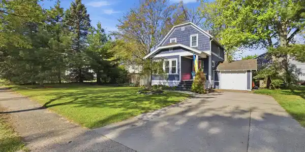115 N Lake Avenue