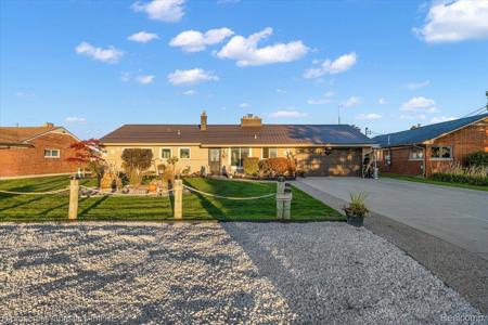 39470 Venetian Drive