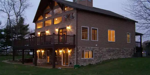 3325 POINTE AUX BARQUES Road