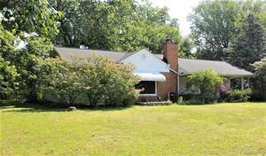 2670 W WALTON Boulevard