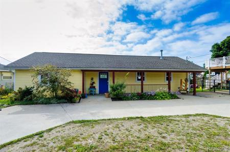 7795 ELIZABETH LAKE Road