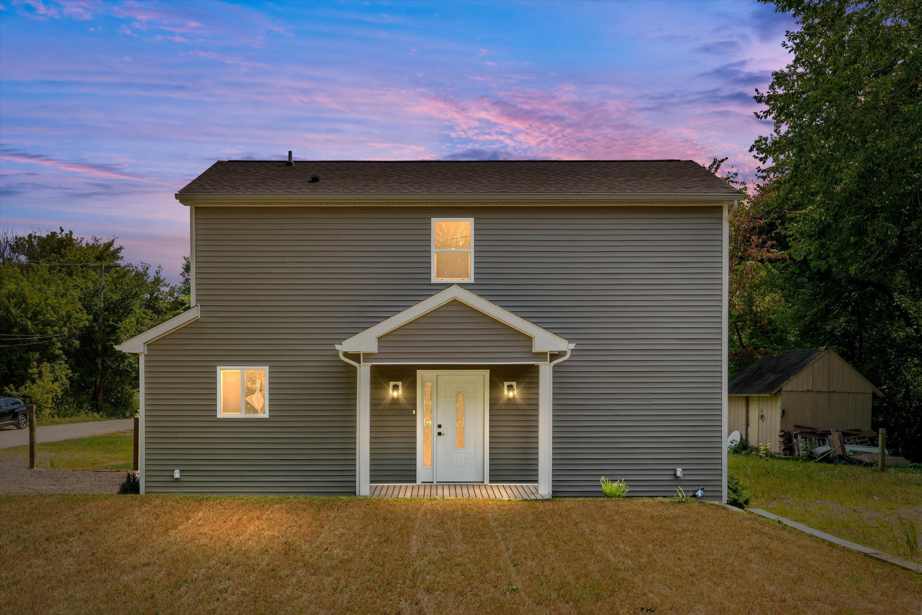 Image 1: Exterior Twilight