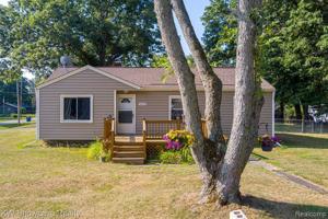 5693 CRESCENT Road