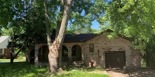 151 N AVERY Road