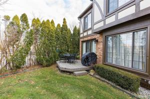 402 LAC STE CLAIRE Drive