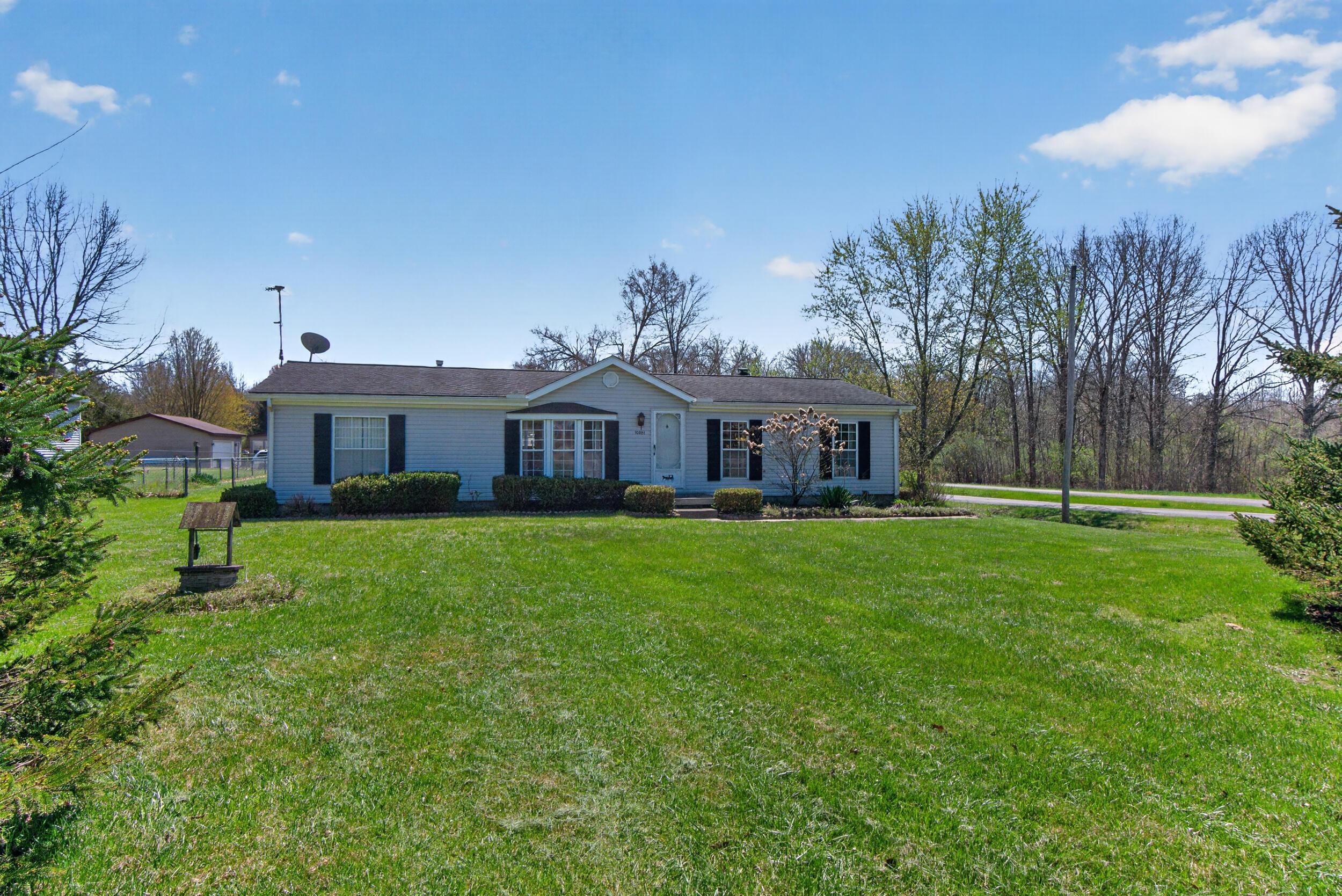 Image 2: 2_10981 wamplers lake rd brooklyn mi - 0