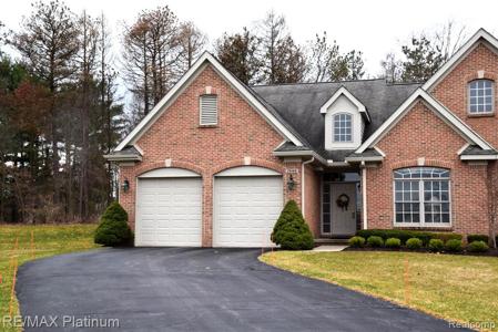 7548 BROOKDALE Court