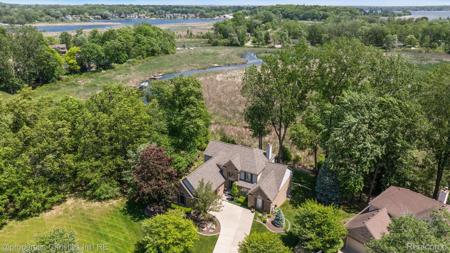 1707 Mountain Ash Drive