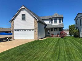 37888 HURON POINTE