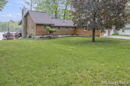 5182 Muskego Drive