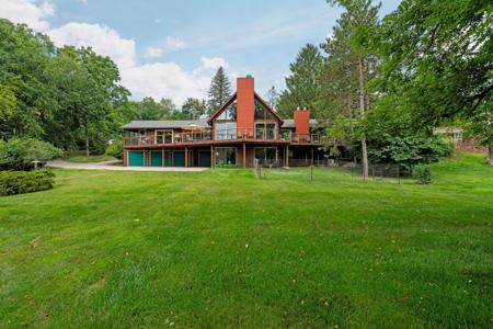 4733 Midway Drive