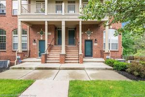 456 BOARDWALK Drive