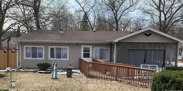 4575 Trail Road