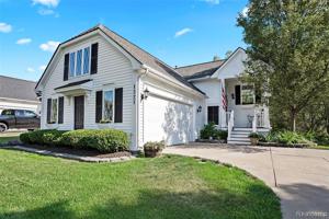 1321 PONDVIEW LANE