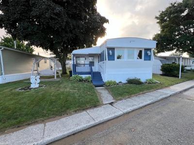 405 Silver Sand Lane