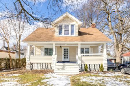 1407 SAINT CLAIR Boulevard