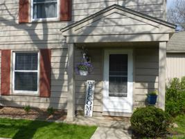 2713 FOX HOLLOW Court