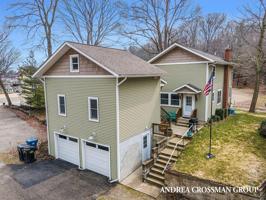 2341 Fern Walk