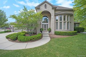 6473 ENCLAVE Drive