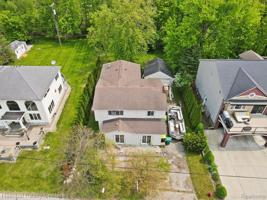 1369 E LAKE Drive