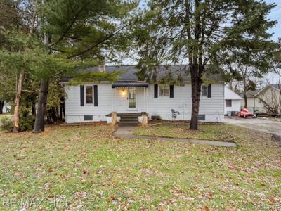 5367 RIVER Road