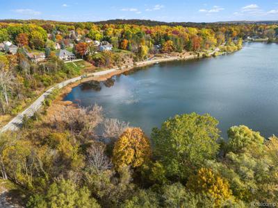 00 Cranberry Lake Road