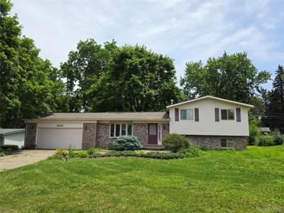 2935 Shawnee Lane