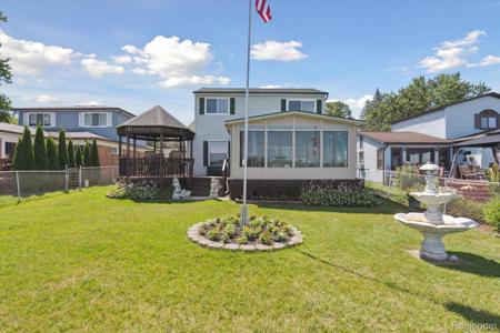 2295 Davista Drive