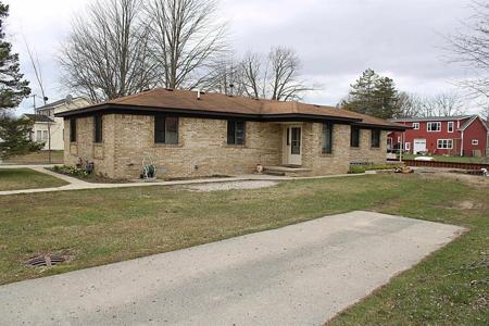 2037 W Park