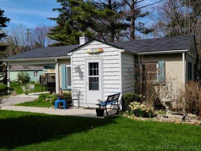 7255 Cottage Lane
