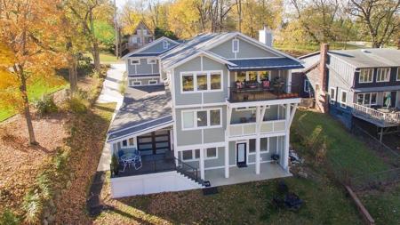 3134 McDonald