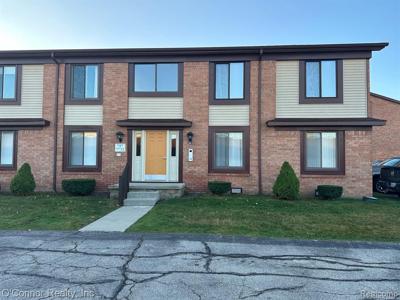 1975 MICHIGAN Avenue Unit B10
