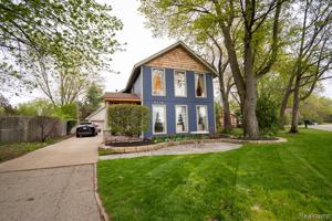 4256 Bluebird Drive