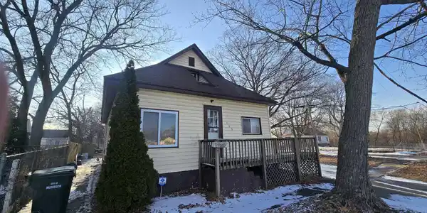 759 Emerald Street